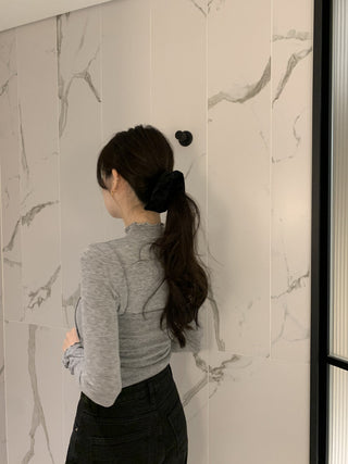 Long sleeve bottoming shirt and kitted sling two-piece set