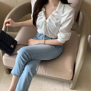 V-neck drawstring long sleeve shirt