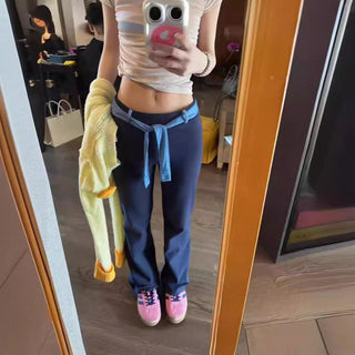 Micro flared sporty belted trousers