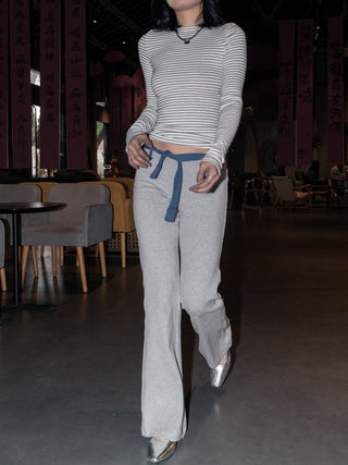 Micro flared sporty belted trousers
