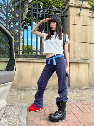 Micro flared sporty belted trousers