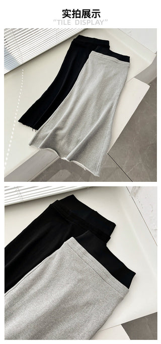 Slim fit fleece skirt