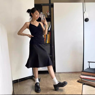 Black Slim-fit Fishtail Skirt