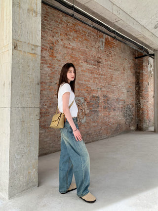 Mid-high Waist Wide Retro jeans