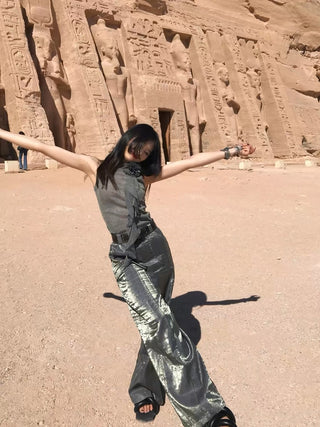 Slim-fit mesh flower ribbon top