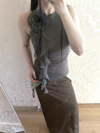 Slim-fit mesh flower ribbon top