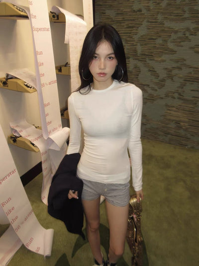 Round Neck Slim translucent top