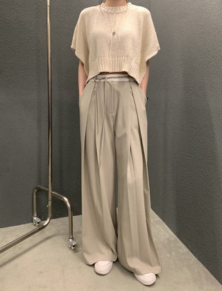 Sleeve knitted blouse and trousers set