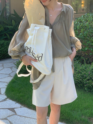 V-neck Ribbon design bubble sleeve shirt