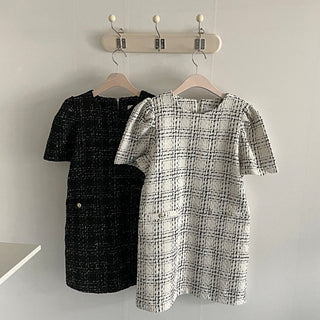 Plaid short sleeve woolen dress