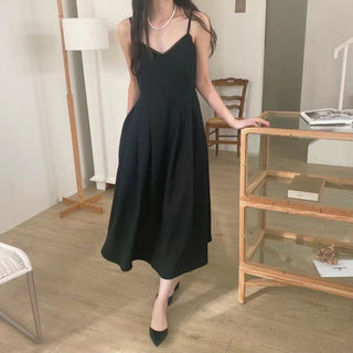 V-neck slim dress