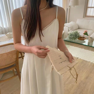 V-neck slim dress
