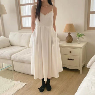 V-neck slim dress