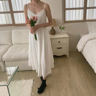 V-neck slim dress