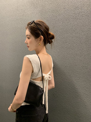 Backless Knitwear