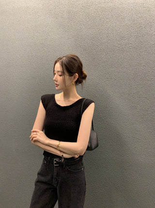 Backless Knitwear