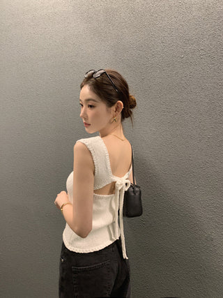 Backless Knitwear