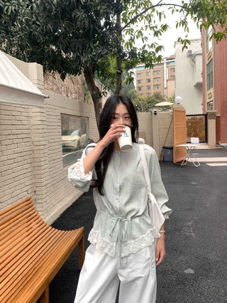Round lace shirt
