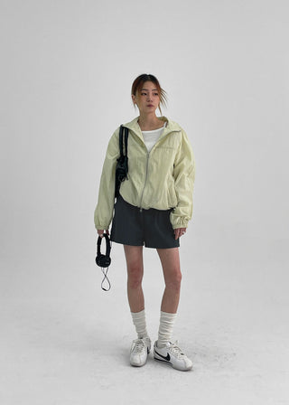 Stand collar suncoat