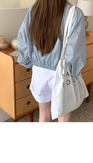 Waist-trim sun jacket