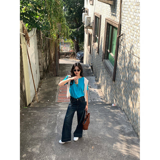 Belted wide-leg jeans