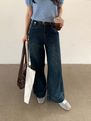 Belted wide-leg jeans