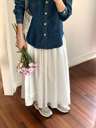 Sweet lace skirt