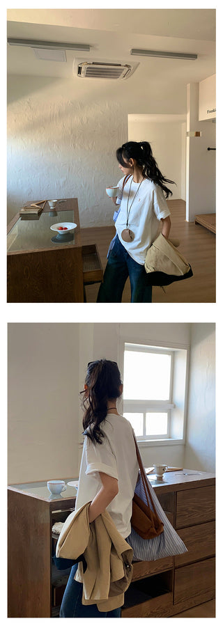 Small embroidered tee