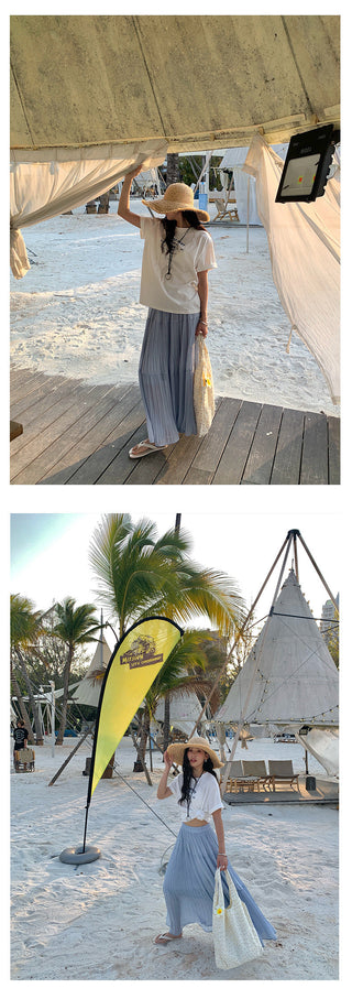 Silk pleated skirt