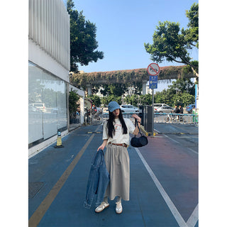 Belted A-line skirt