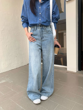 Wide-leg mop jeans