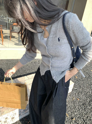 Wool knit cardigan