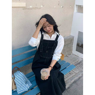 Denim suspender skirt