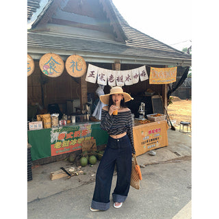 Striped off-shoulder tee