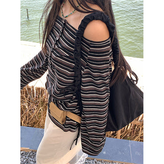 Striped off-shoulder tee