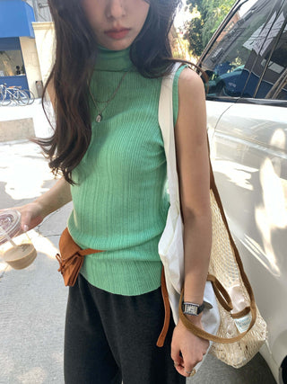 Turtleneck knit vest