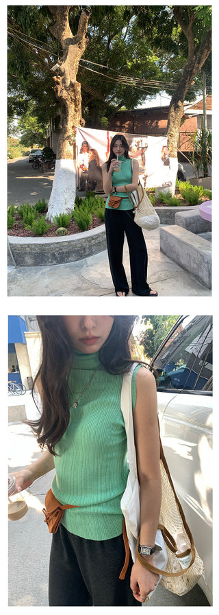 Turtleneck knit vest