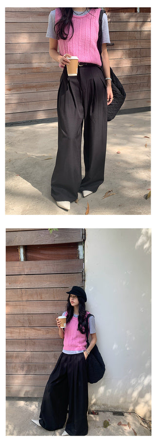 Pleated suit pants