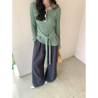 Pleated suit pants