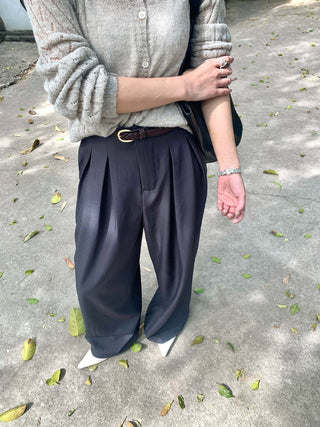 Pleated suit pants