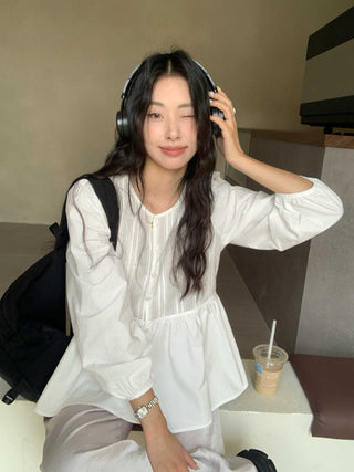 Pleated lantern shirt