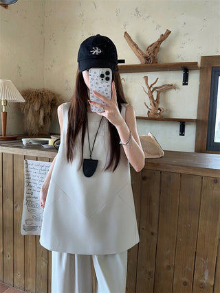 Sleeveless Vest with Wide Pants
