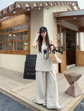 Sleeveless Vest with Wide Pants