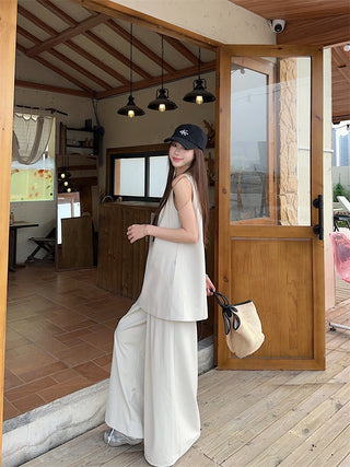 Sleeveless Vest with Wide Pants