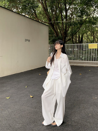 Loose Shirt with Draped Pants
