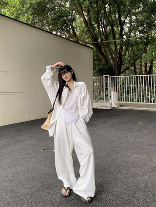 Loose Shirt with Draped Pants