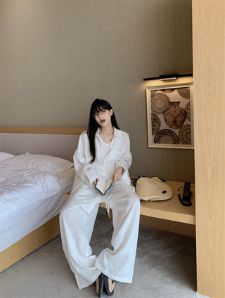 Loose Shirt with Draped Pants