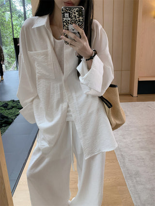 Loose Shirt with Draped Pants