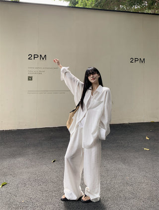 Loose Shirt with Draped Pants