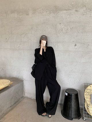 Loose Shirt with Draped Pants